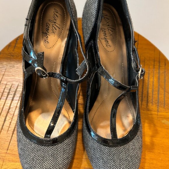 Black/grey heels - Picture 2 of 2